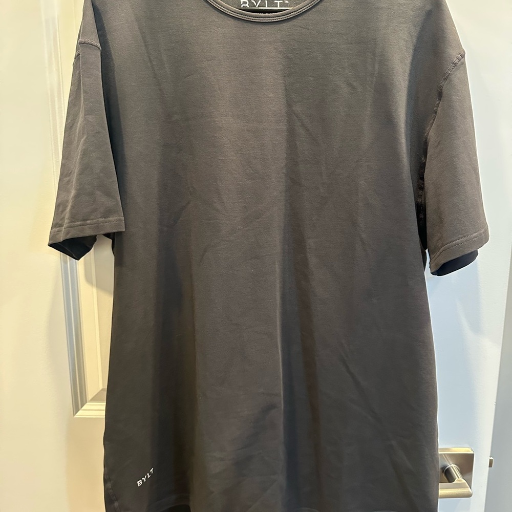 BYLT basics Men's navy blue Short Sleeve Tee size XL